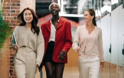 5 Façons dont le feedback transparent améliore votre milieu de travail